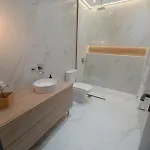 Pilea Luxury 8 سالونيك