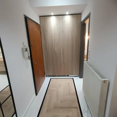 Pilea Luxury 8 Saloniki