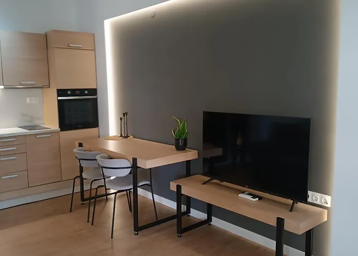Pilea Luxury 8 테살로니키